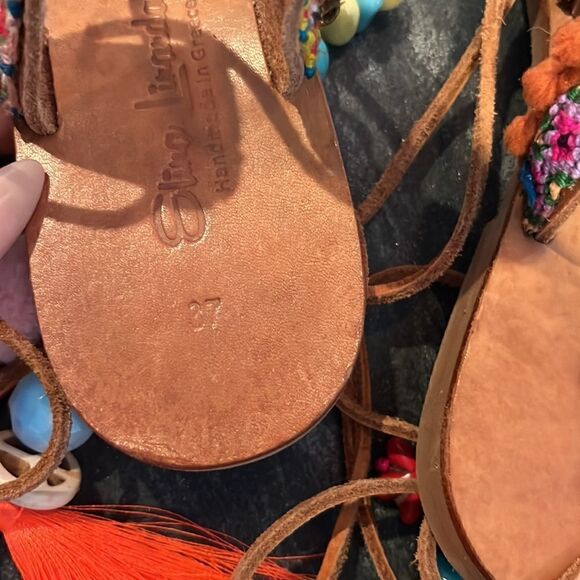 Wrap up Pom-Pom Sandals - Picture 7 of 7